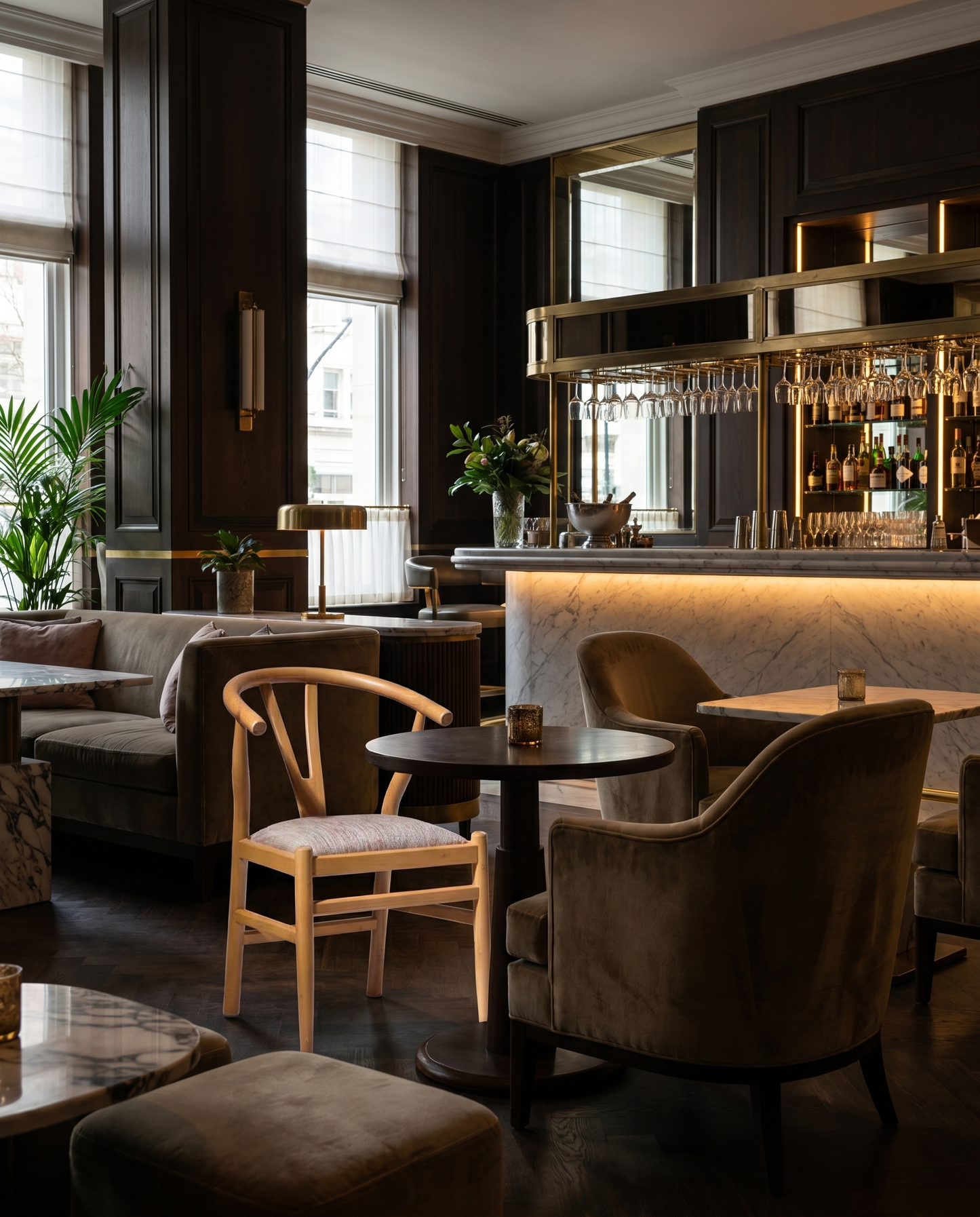 Aurora ahşap sandalye - otel lounge bar