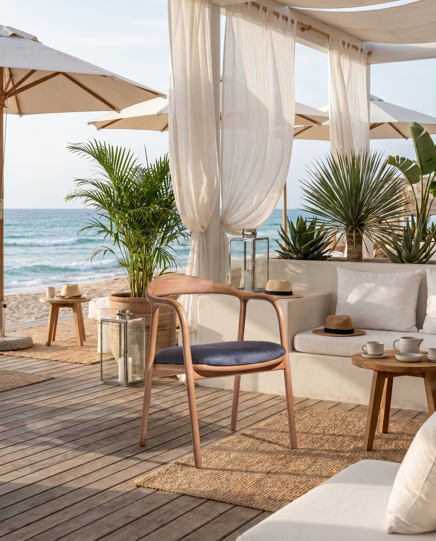 Savoy ahşap sandalye - sahil beach club