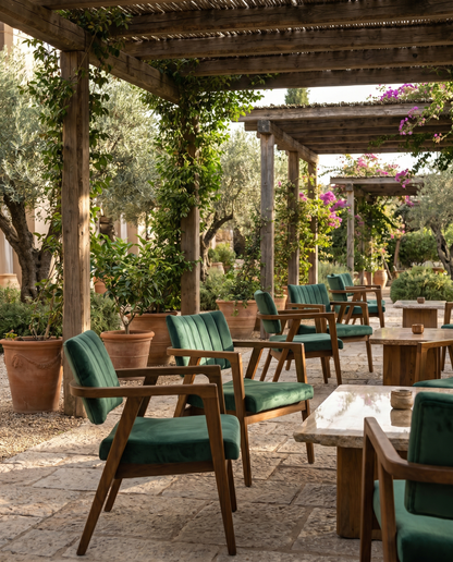 Madrid ahşap sandalye - otel bahçesi